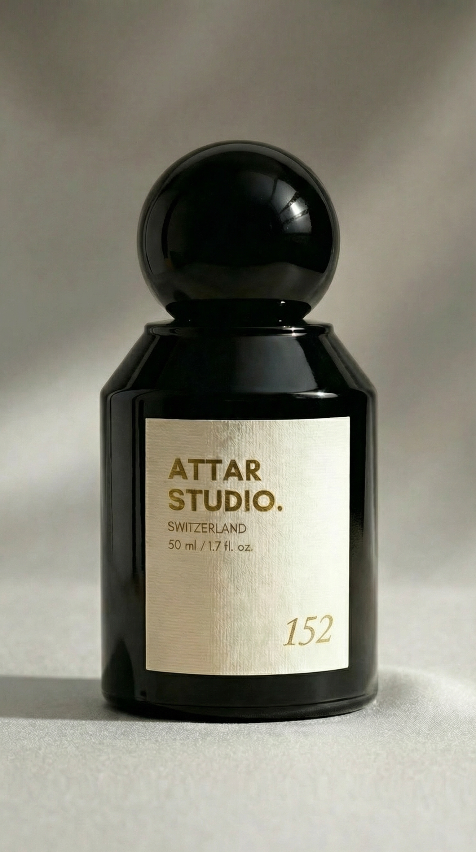 152 -Insp by Guerlain Cuir Beluga